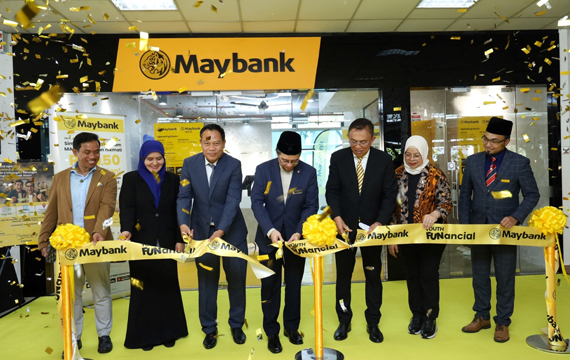 UiTM Cawangan Selangor Lancarkan “Maybank@Campus” Pertama di UiTM