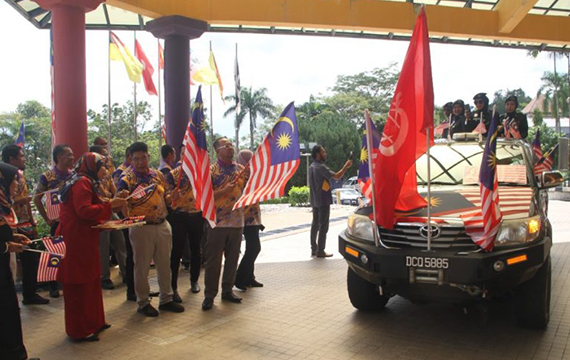 Majlis Penyerahan Bendera Kontinjen UiTM Cawangan Kelantan ke Karnival Sukan Staf (KARiSTA) dan Pelancaran Bulan Kemerdekaan UiTM Cawangan Kelantan 2022